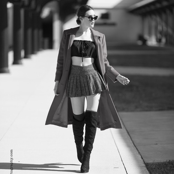 Meet Elissa! IG @elissarummy - Picture 8 of 8